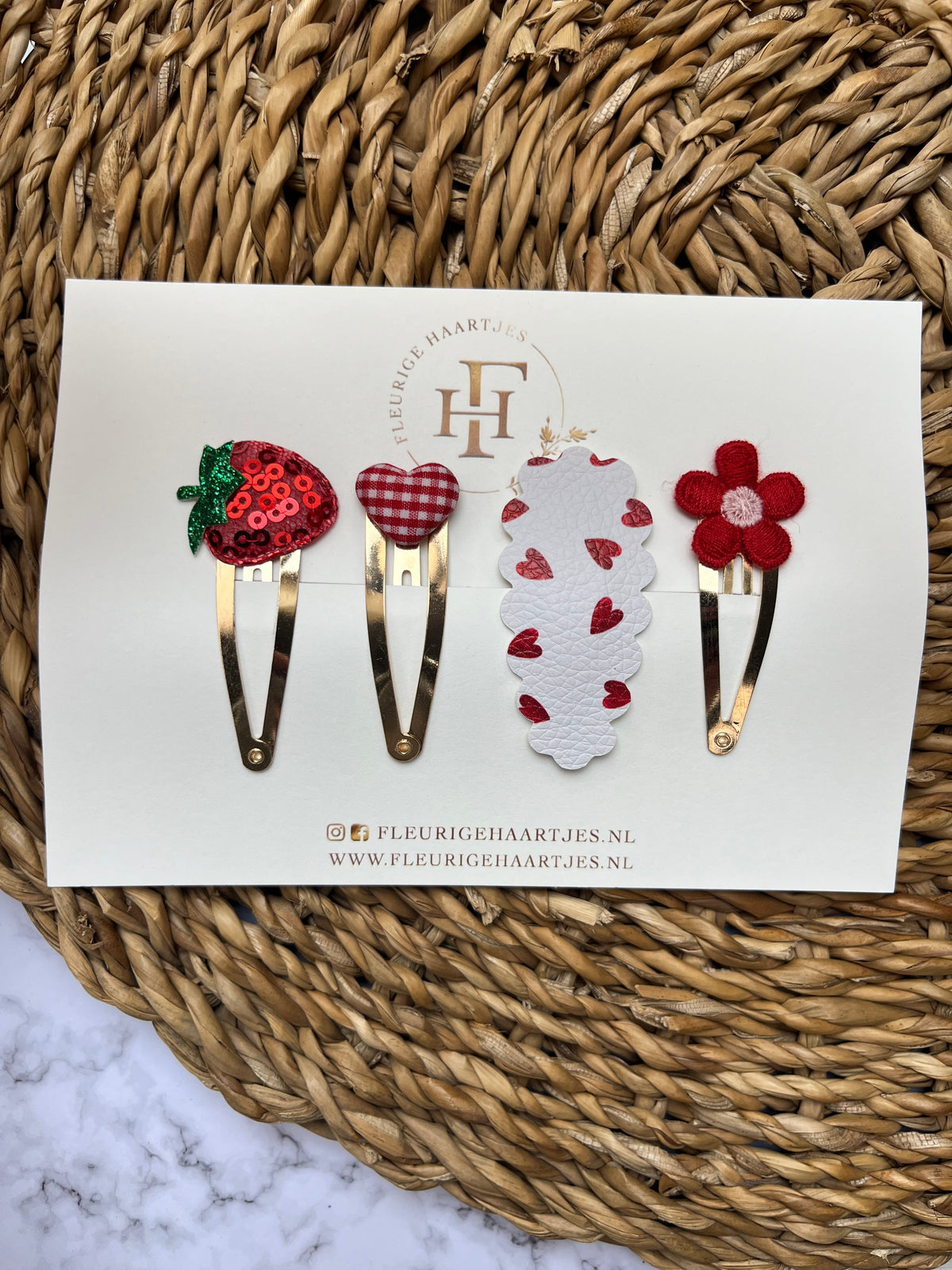 Sweet Red Strawberry - Aardbei Haarknipjes Klikklak & Antislip
